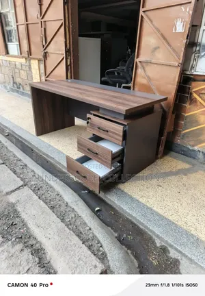 1.4m and 1.6m Office Tables