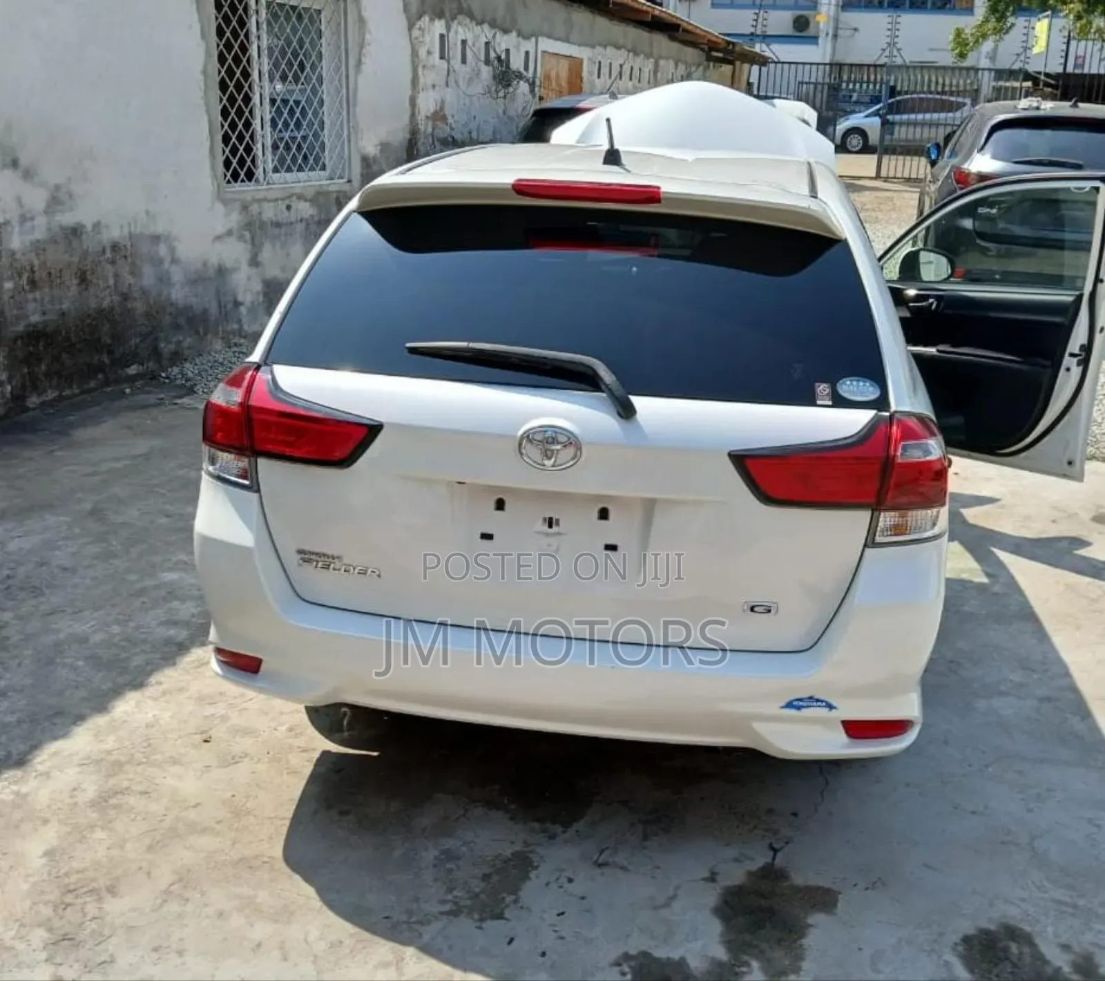 Toyota Corolla Fielder 2019 Off white