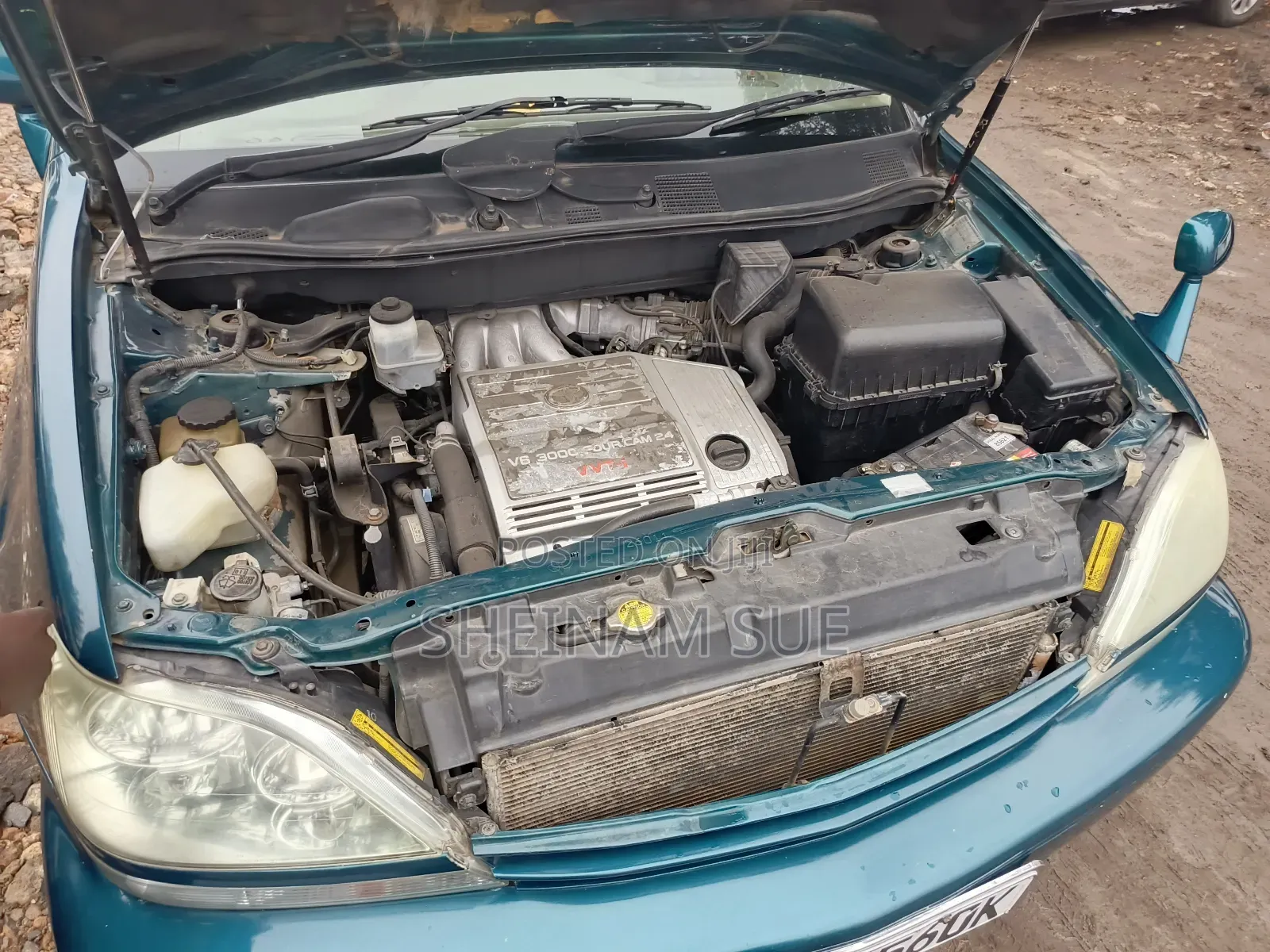 Toyota Harrier 2001 Green