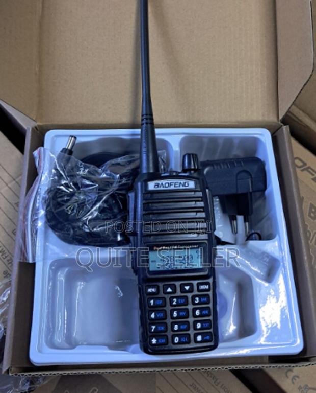 Baofeng Uv-82 Walkie Talkiedual-Band Handheld Transceiver