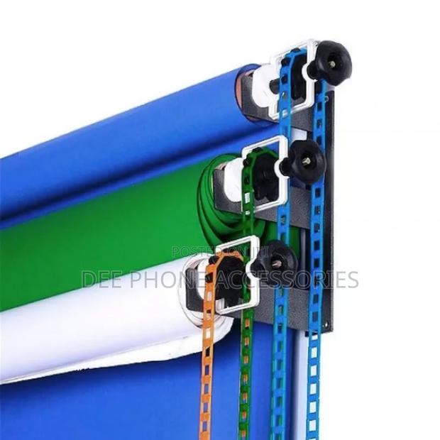 3 Rollers Manual Wall Mount Stand - main view