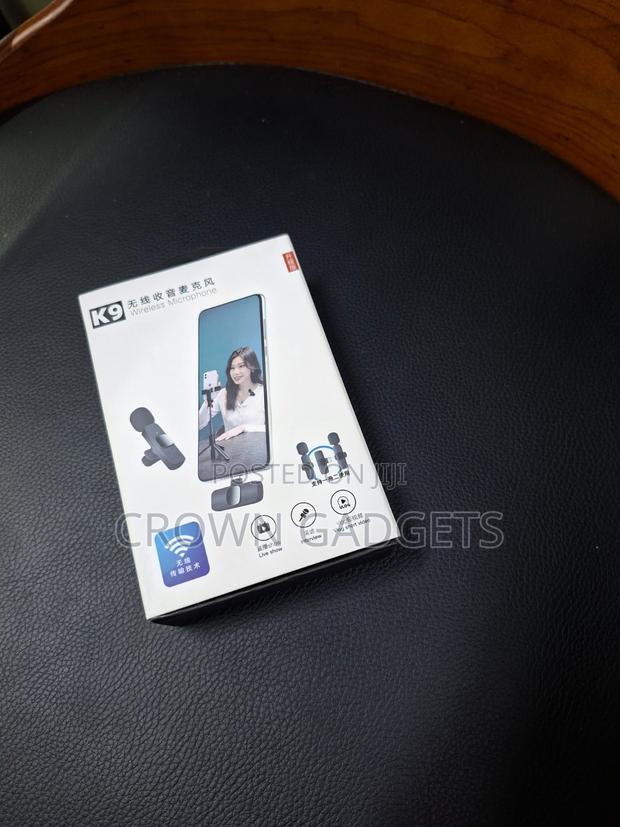 Upgraded Wireless Mic With Dual Connection Support - main view