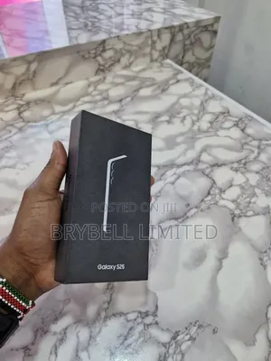 New Samsung Galaxy S25 256 GB Silver