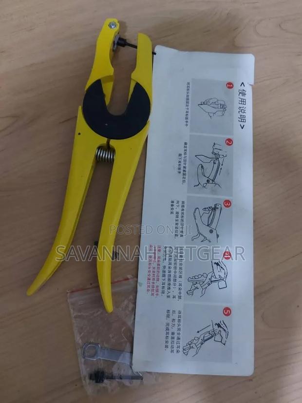 Heavy Duty Animal Ear Tag Applicators With Replaceable Pin Clip - thumbnail 4