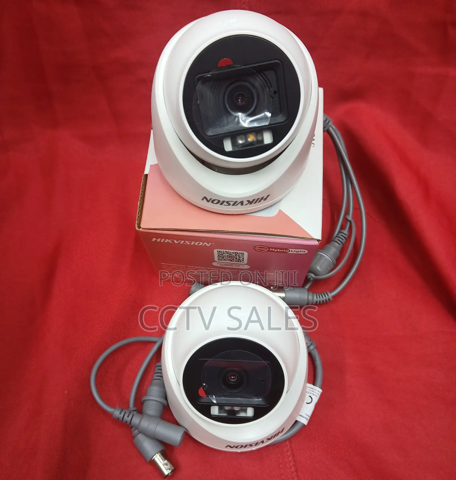 Full Color Hd Camera With in Built Mic for Sound Recording Ability