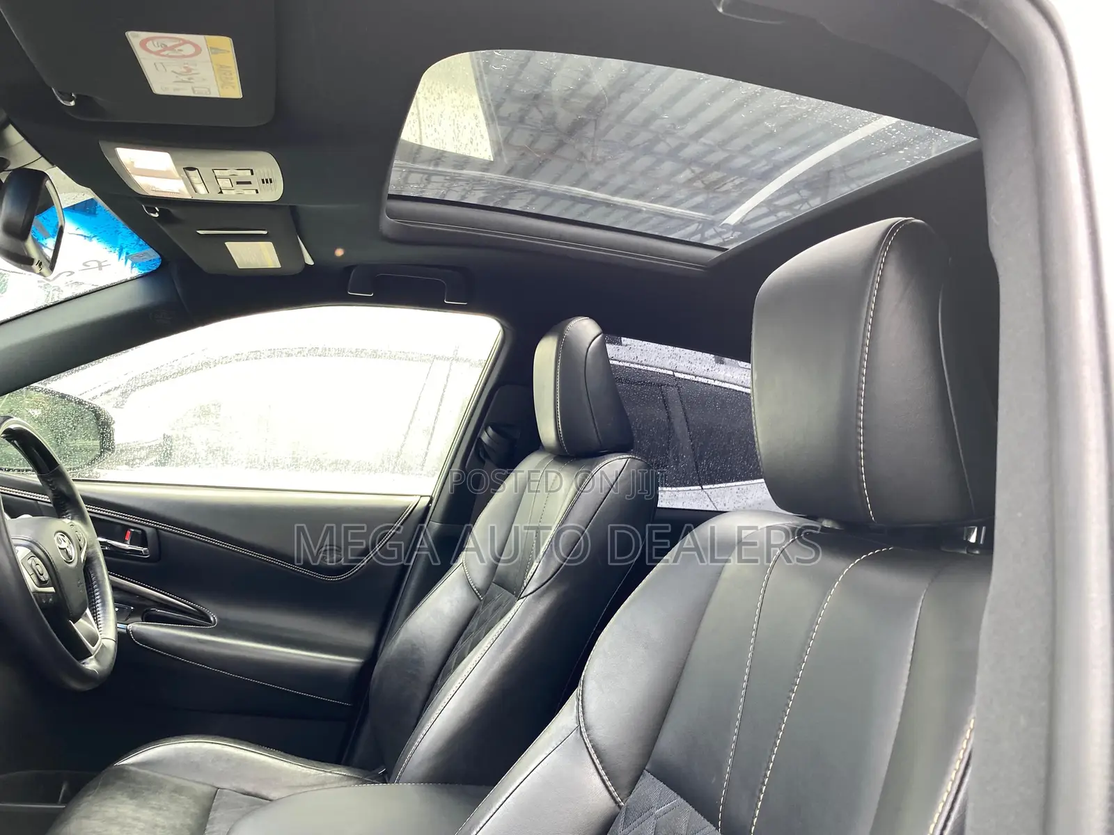 Toyota Harrier 2.0 2018 White