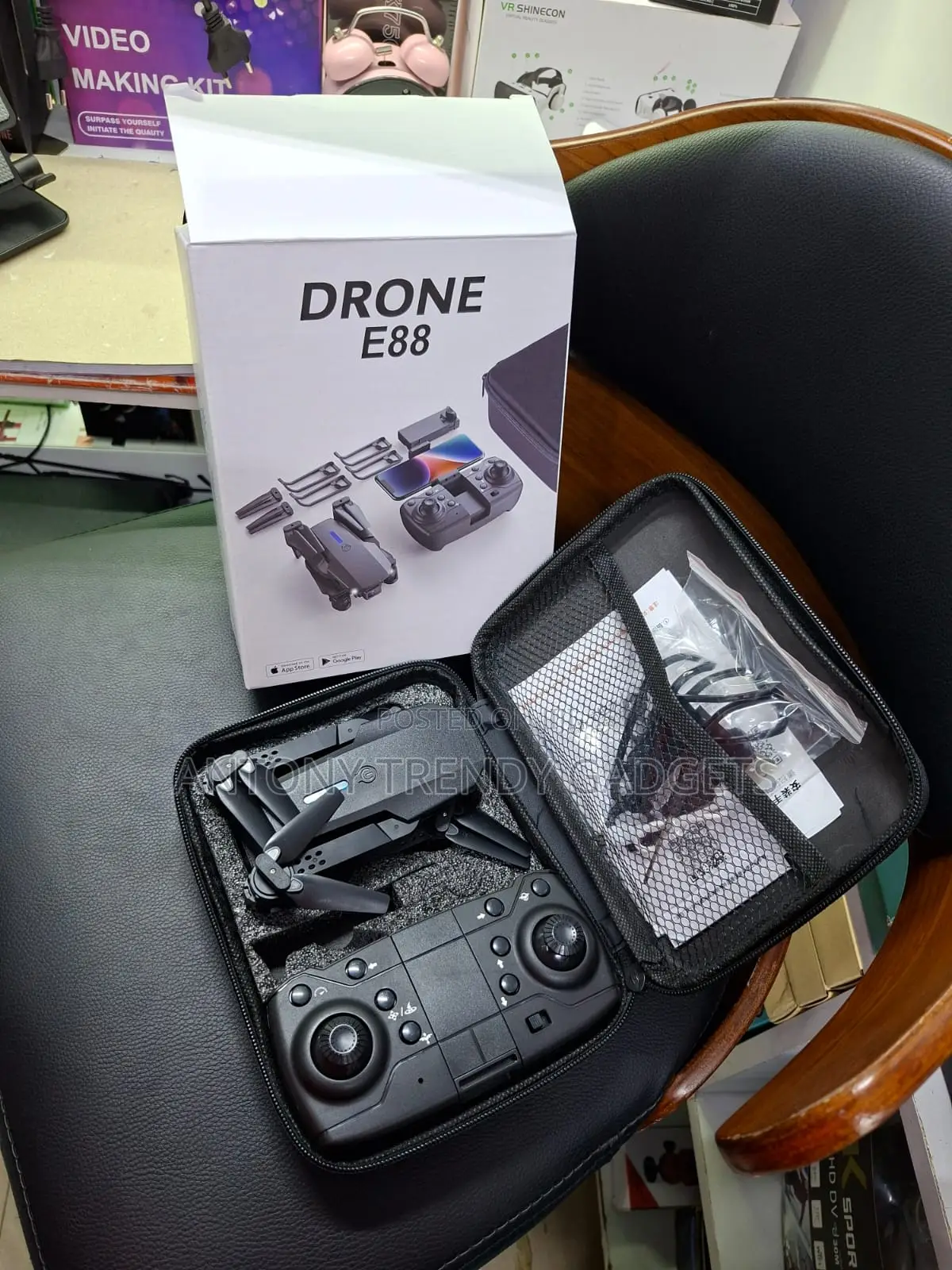 E88 Drone With 4k Hd Dual Camera & Foldable Design