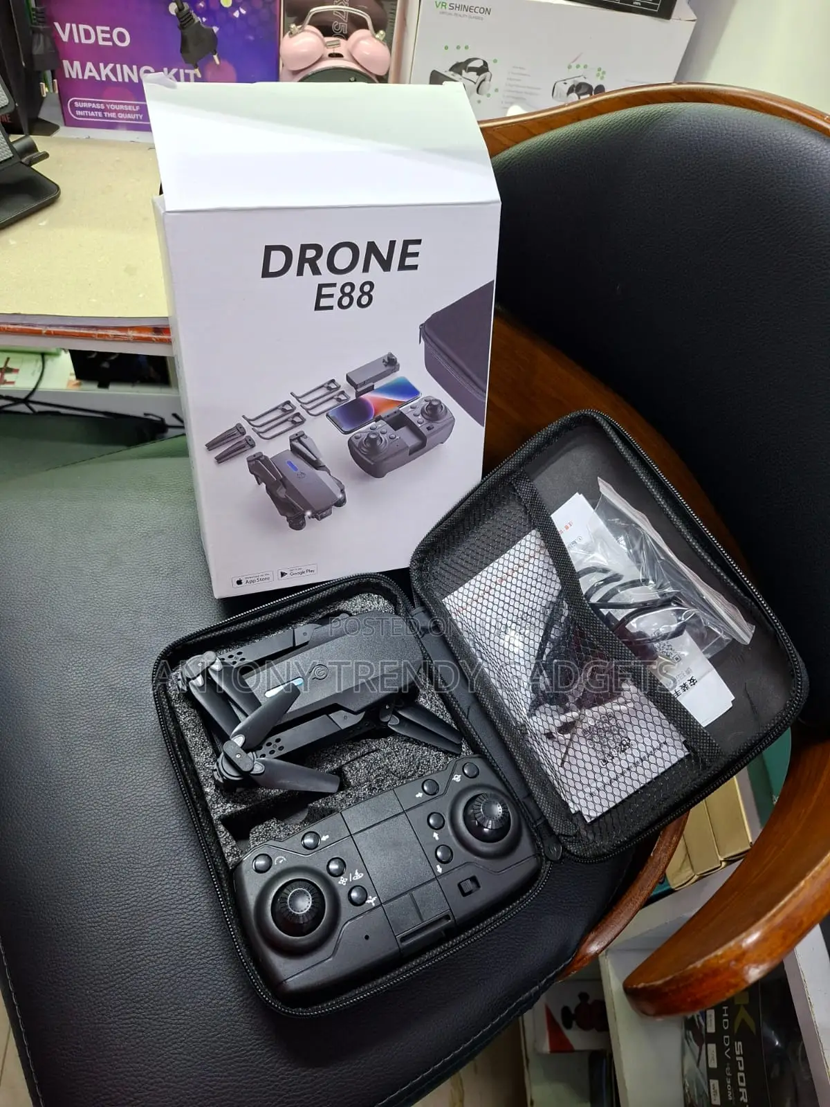 E88 Drone With 4k Hd Dual Camera & Foldable Design