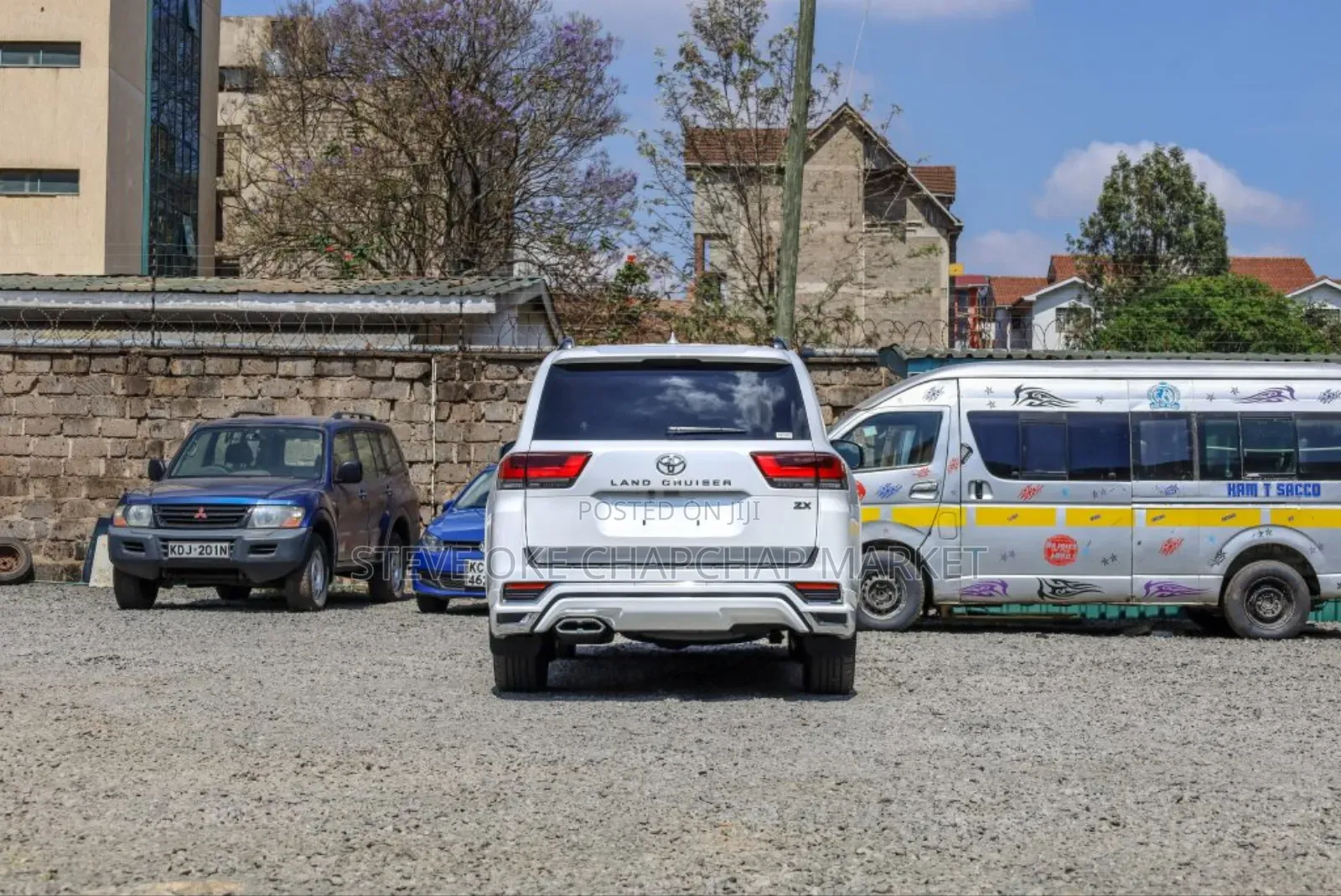 Toyota Land Cruiser 3.3 Diesel 4WD 2022 Off white