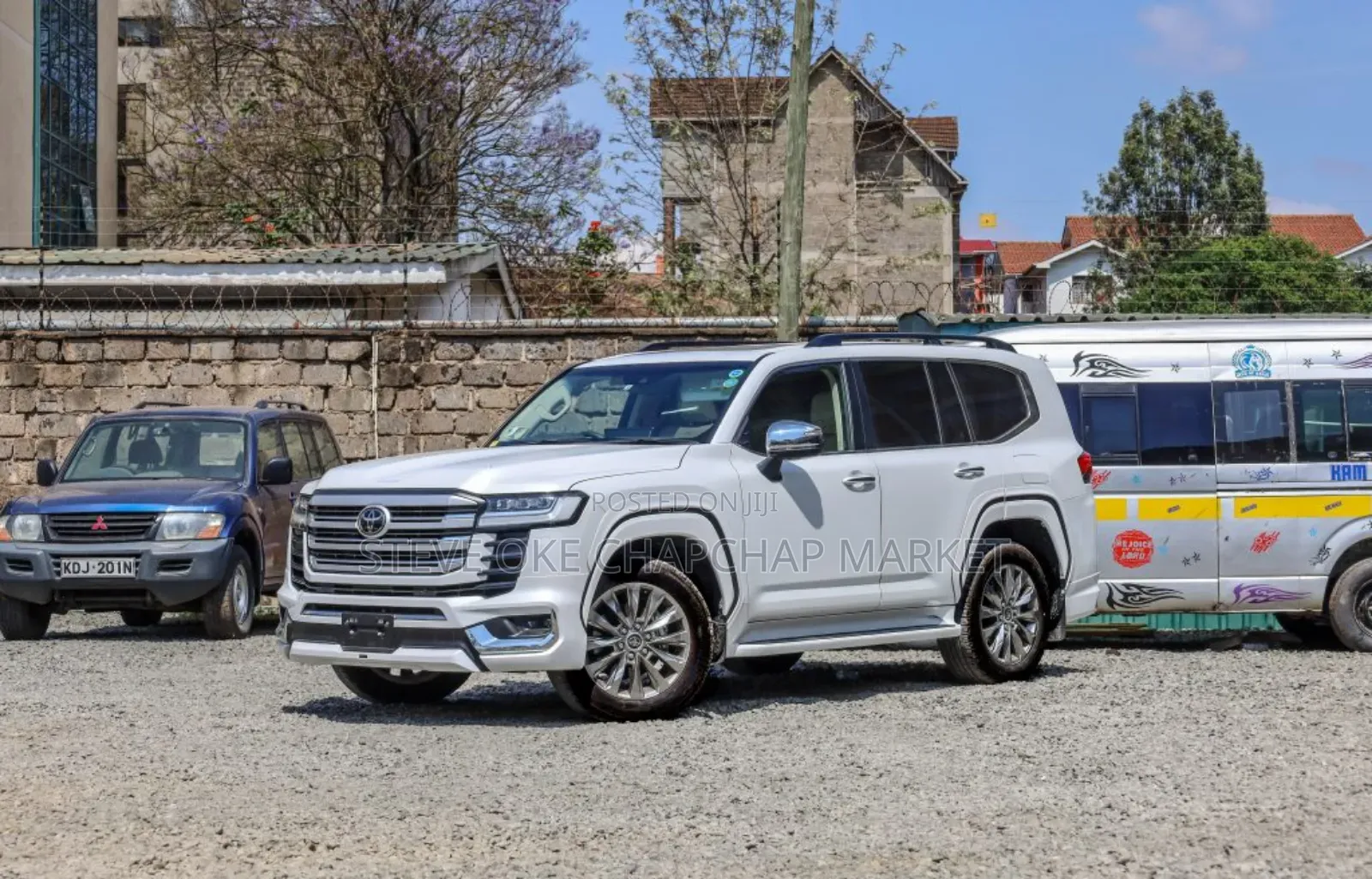 Toyota Land Cruiser 3.3 Diesel 4WD 2022 Off white