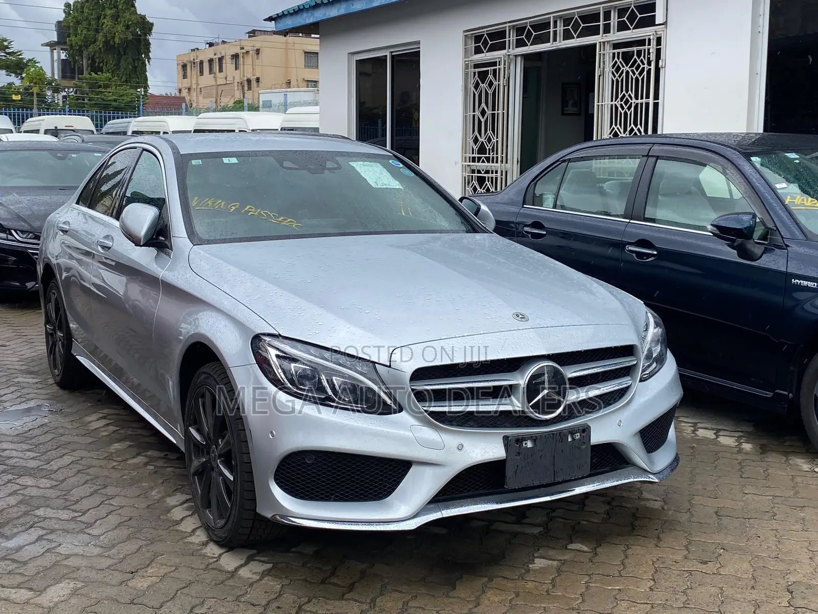 Mercedes-Benz C200 2018 Silver