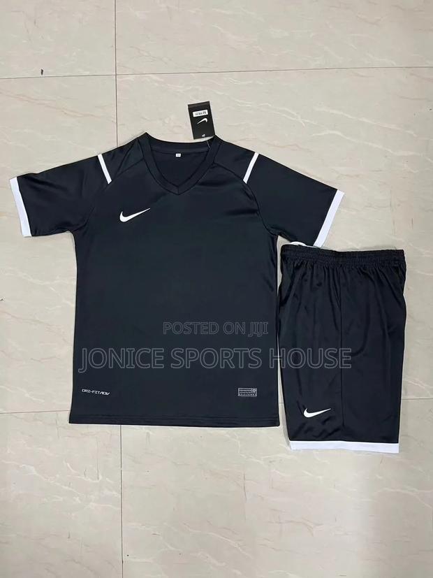 Nike Team Uniforms - thumbnail 4