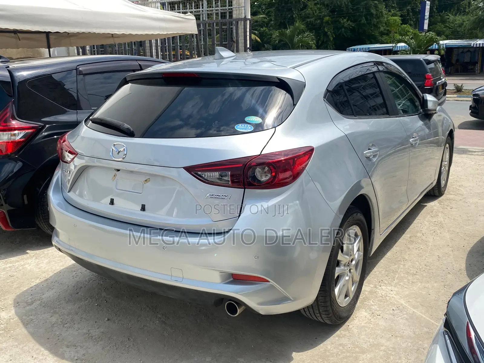 Mazda Axela 2018 Silver