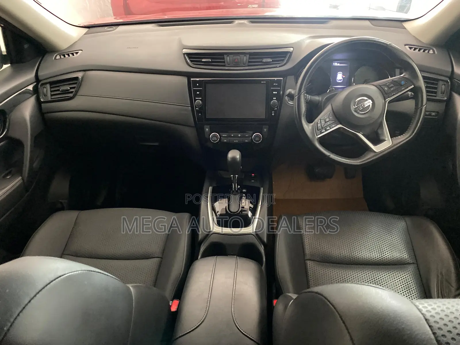 Nissan X-Trail 2018 Red