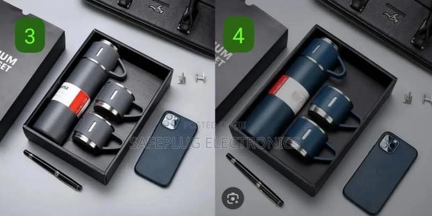 500ml Gift Pack Thermocup Flask With Lid + 2 Cups - thumbnail 2
