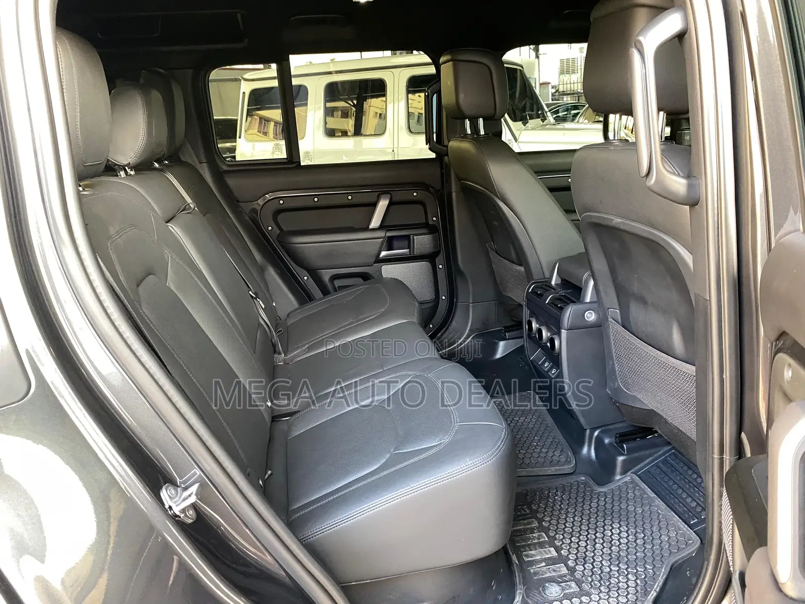 Land Rover Defender 2021 Gray