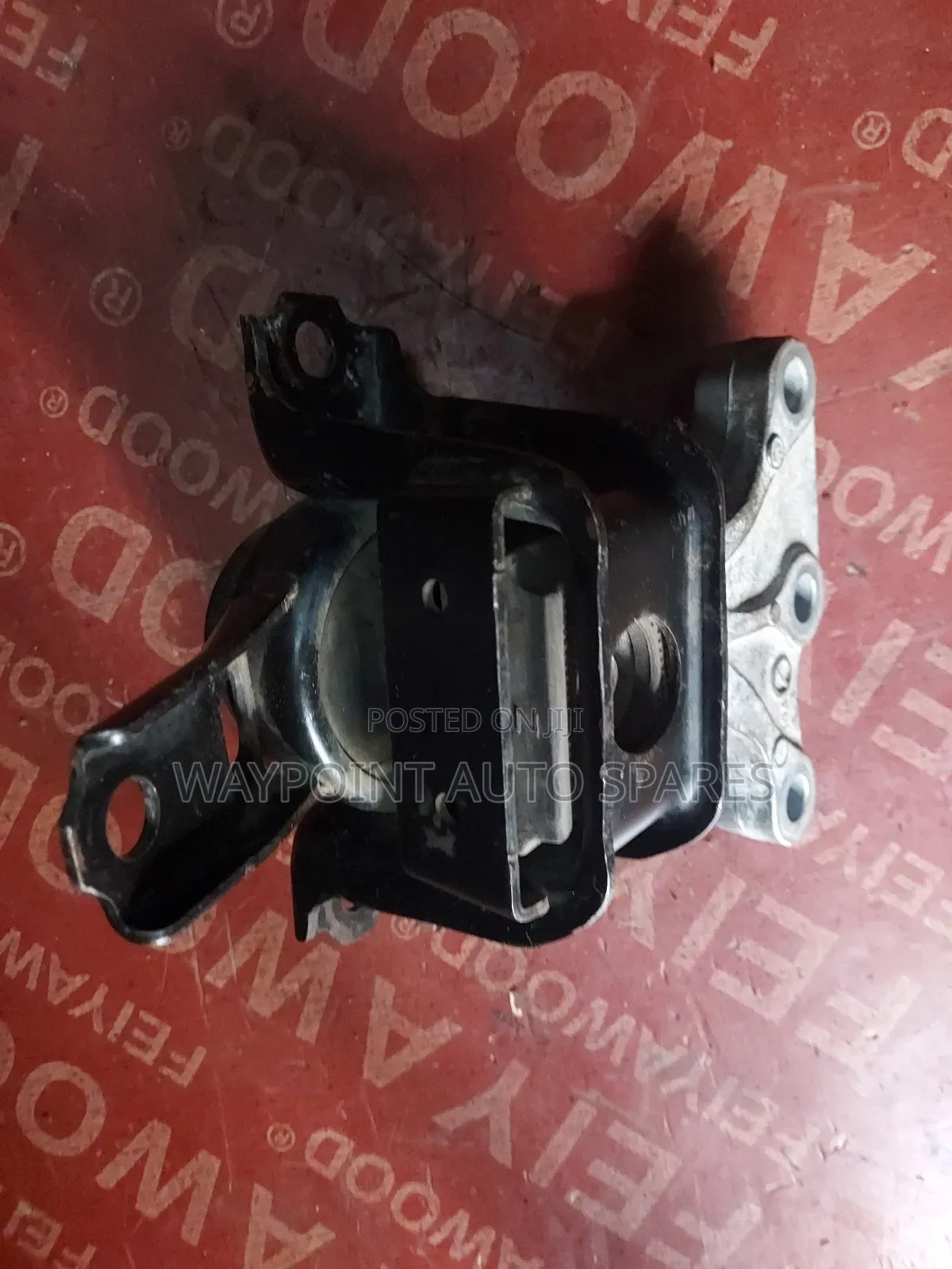 Engine Mount Suzuki Alto R06a