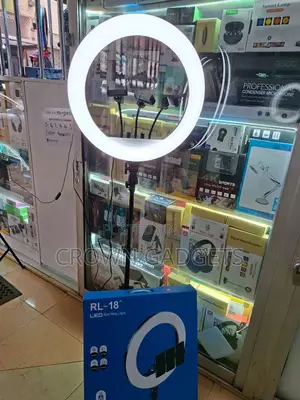 18-Inch Soft Led Ring Light With Tripod Stand for Makeup Videos