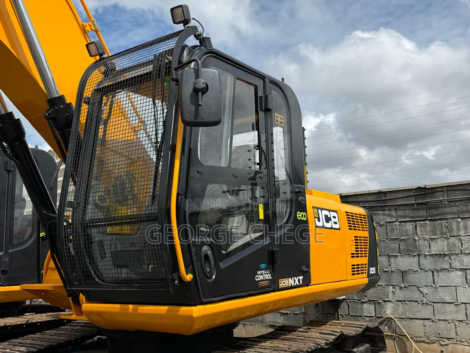 X Uk Machines at Competitive Price With Bank Financing Upto 70%