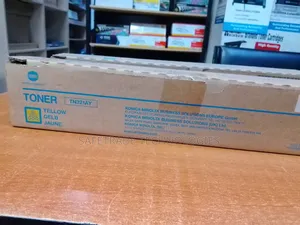 High Powered Konica Minolta Tn 321yellowtoner