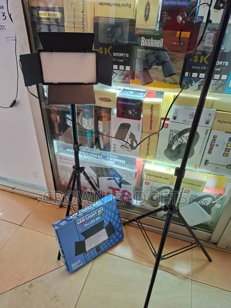 Professional U600 Led 600 Studio Light Kit With Adjustable Colors