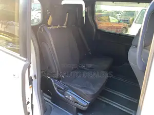 Toyota Noah 2018 White