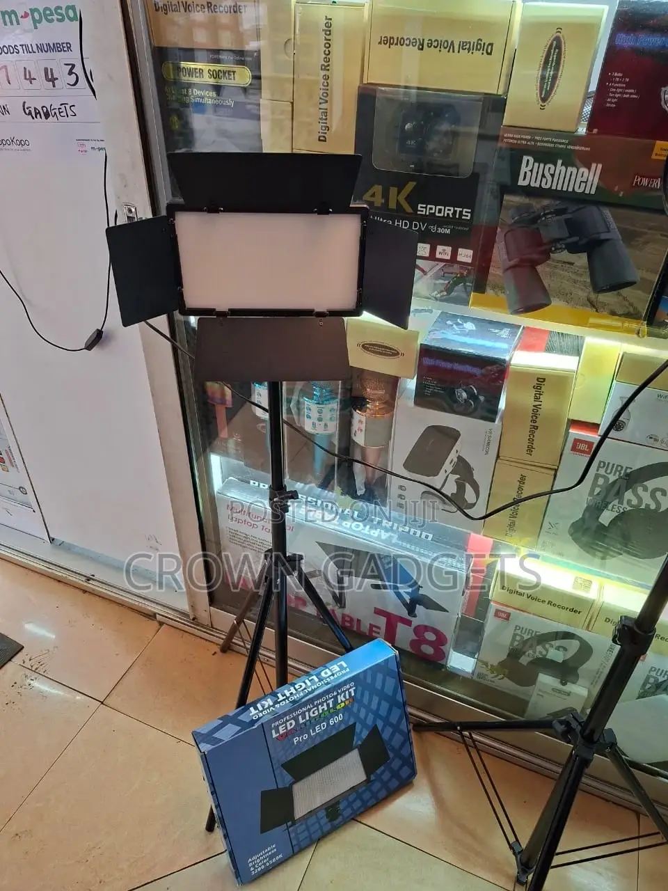 Origina U600 Pro Led With 2 Back Uo Batteries