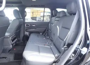 Toyota Land Cruiser 3.3 Diesel 4WD 2022 Black
