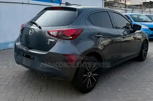 Mazda Demio 2018 Gray