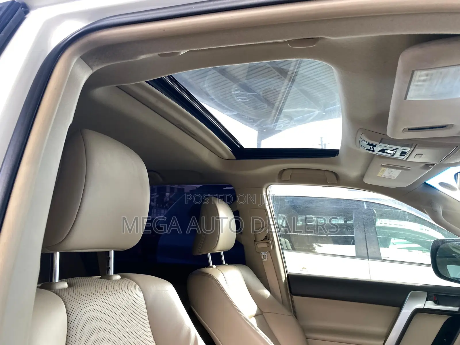 Toyota Land Cruiser Prado 2.7 2018 White