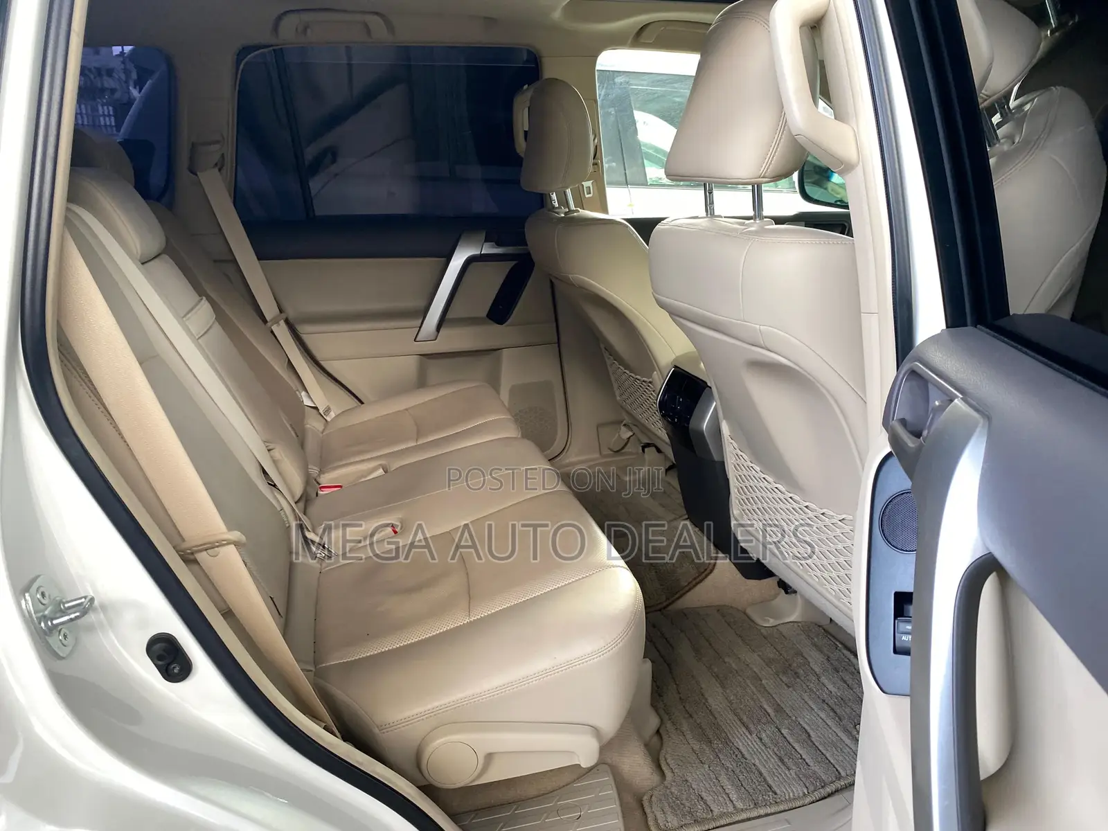 Toyota Land Cruiser Prado 2.7 2018 White