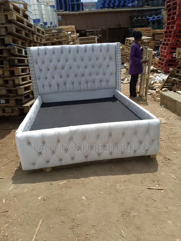Cloud Comfort Upholstery Bed - main view