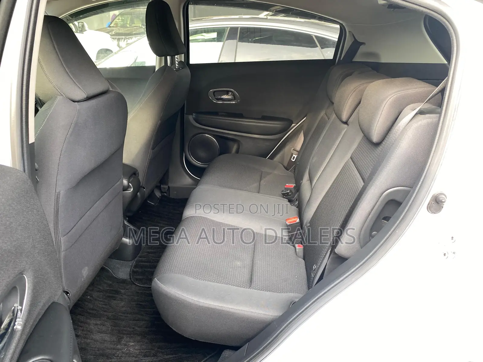 Honda Vezel 2018 White