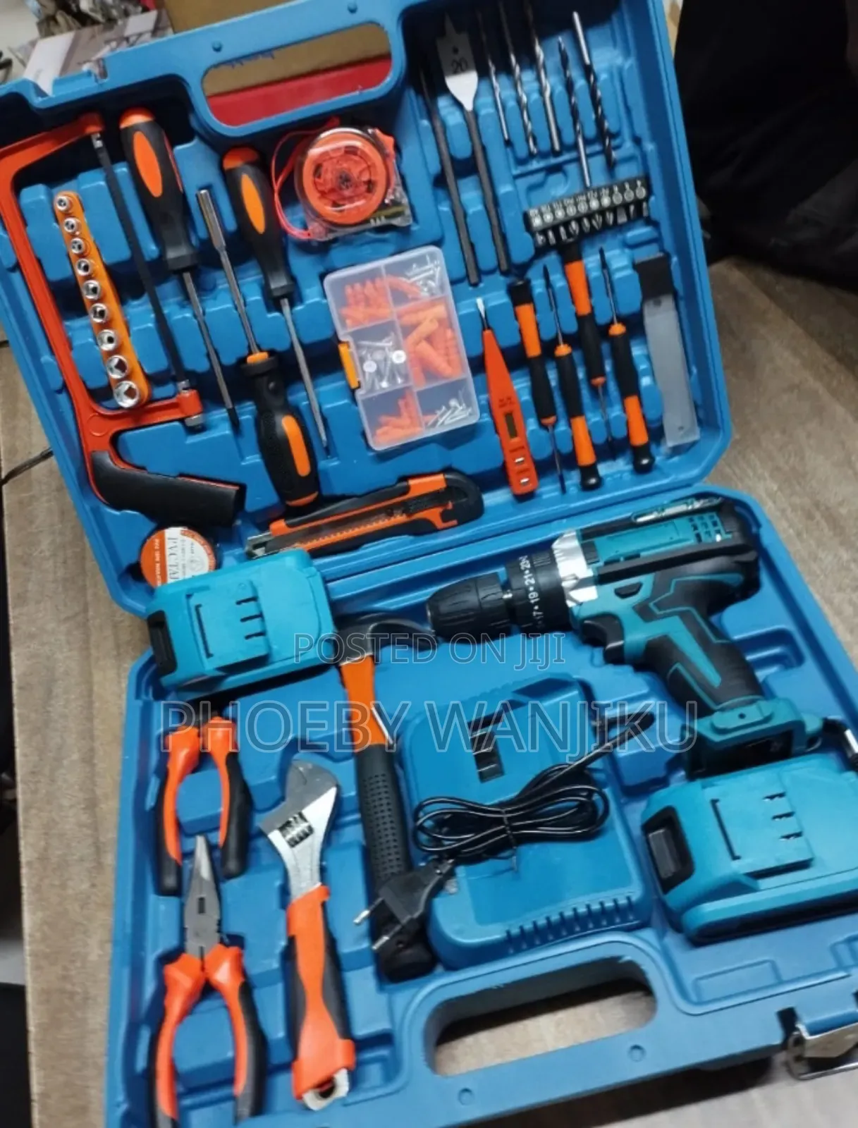 Reliable Cordless Drill Set 36v