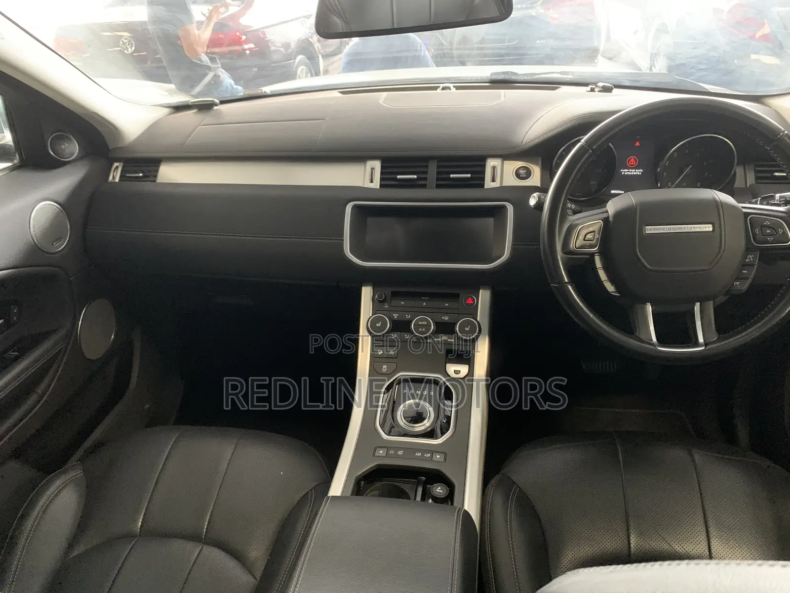 Land Rover Range Rover Evoque HSE 4x4 5-Door 2018 White