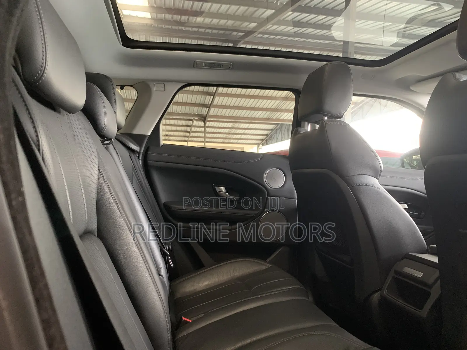 Land Rover Range Rover Evoque HSE 4x4 5-Door 2018 White