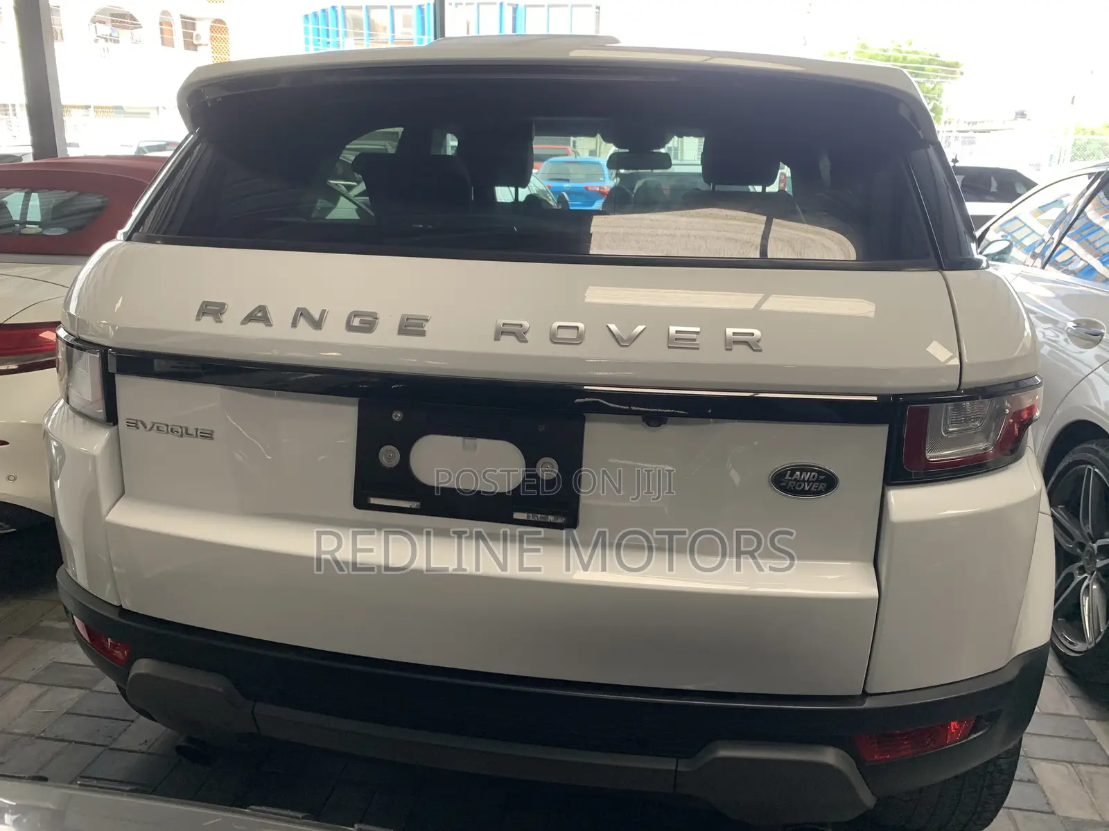 Land Rover Range Rover Evoque HSE 4x4 5-Door 2018 White