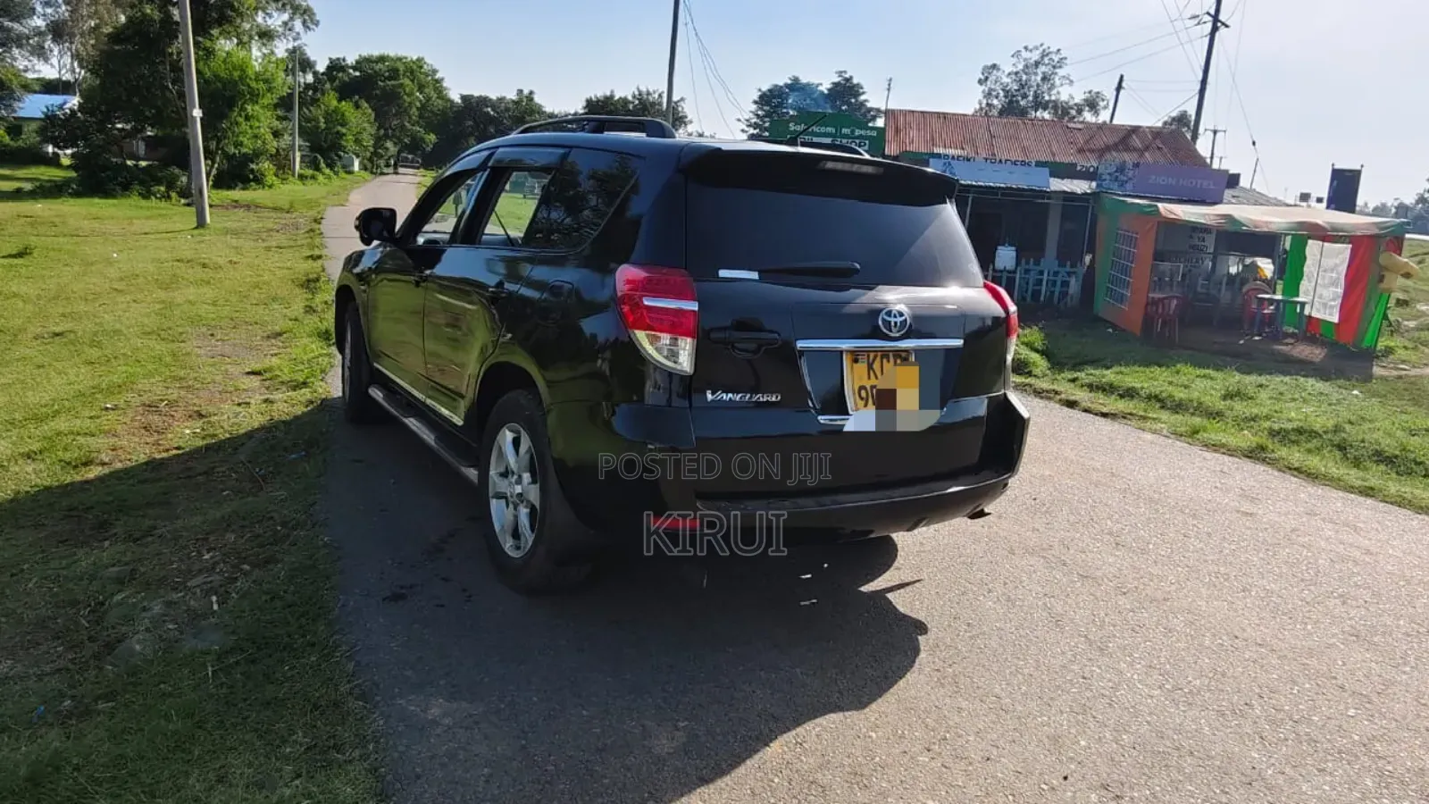 Toyota Vanguard 2011 Black
