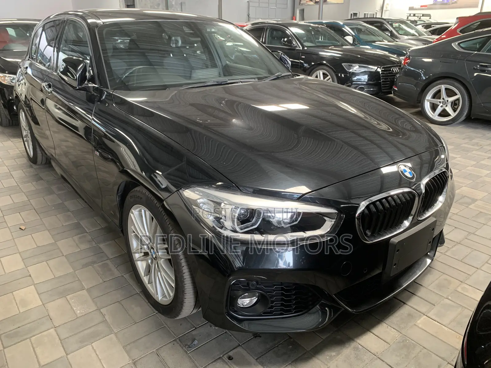 BMW 118i 2018 Black