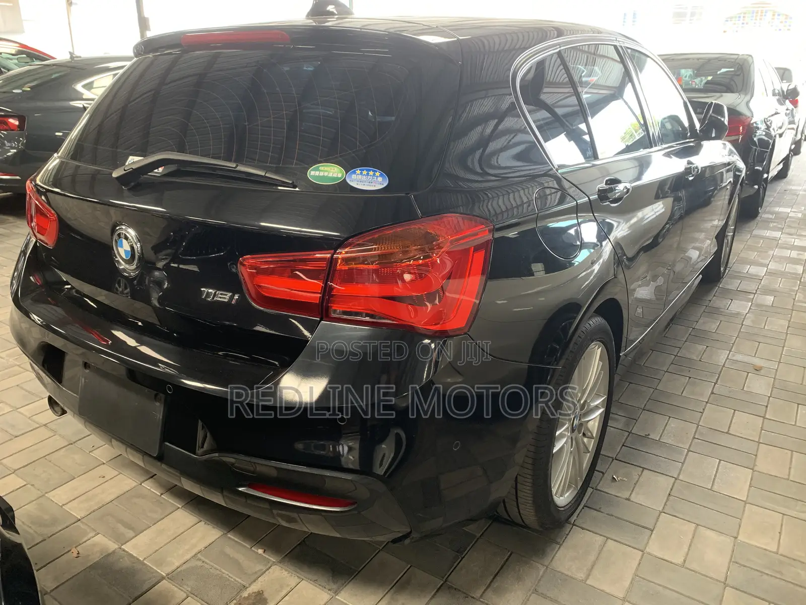 BMW 118i 2018 Black
