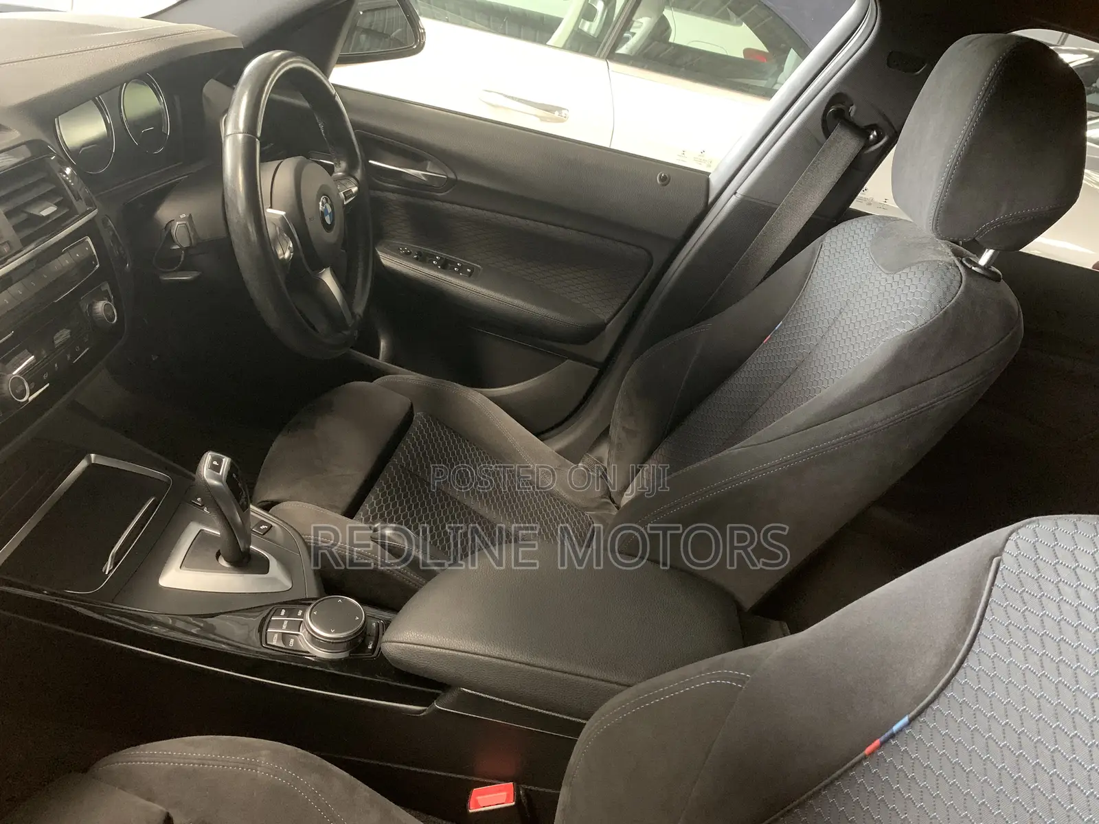 BMW 118i 2018 Black