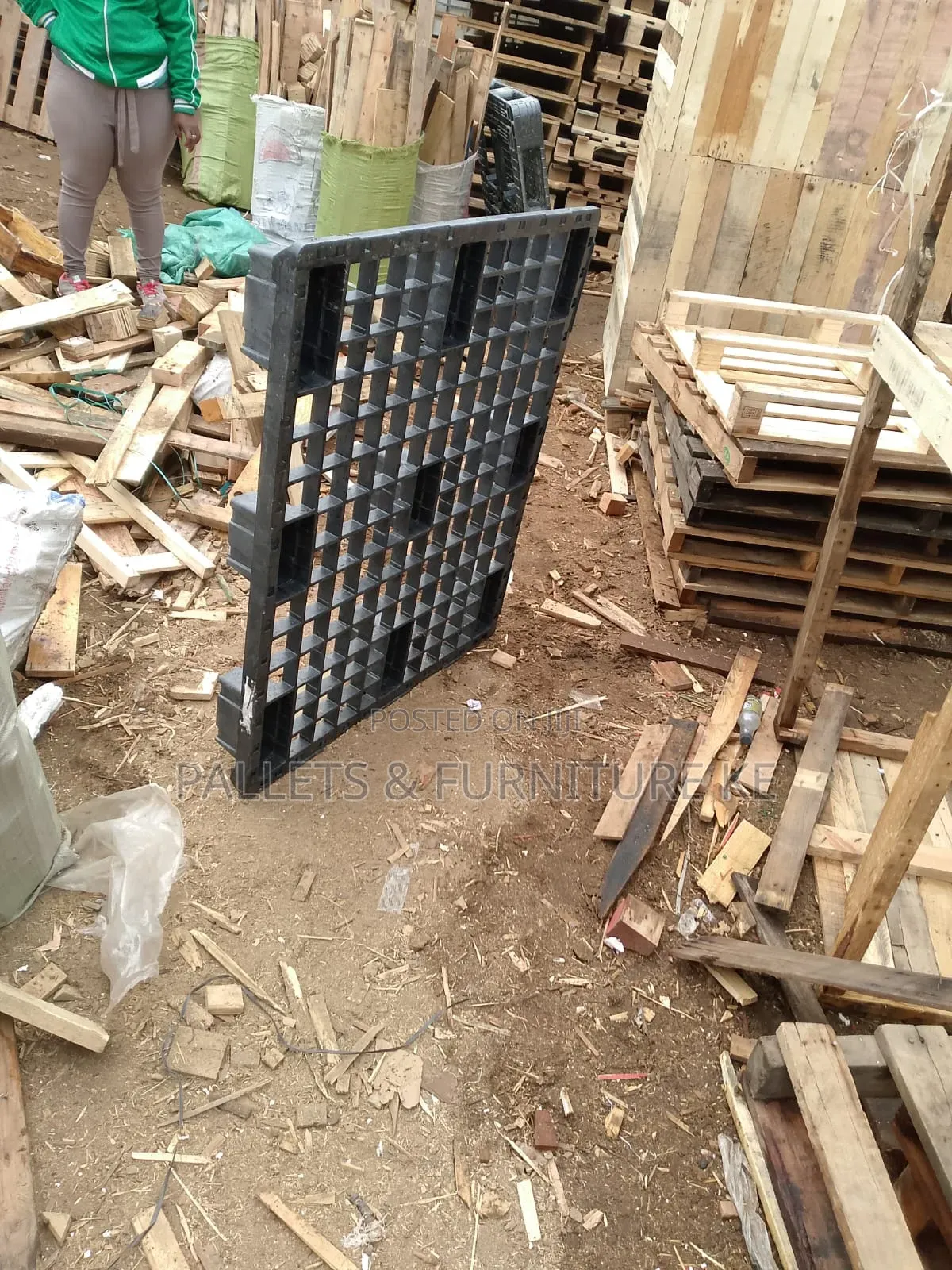 Firm Lift Plastic Pallet