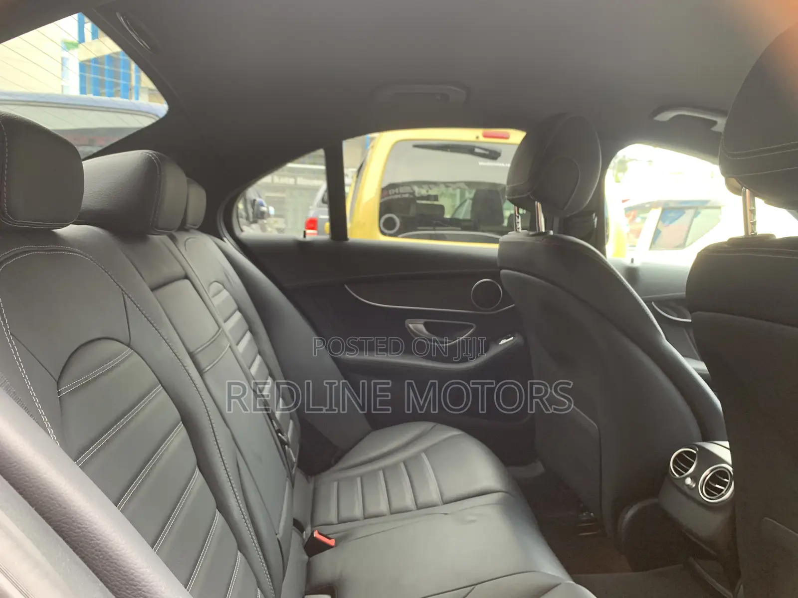 Mercedes-Benz C200 2018 Blue