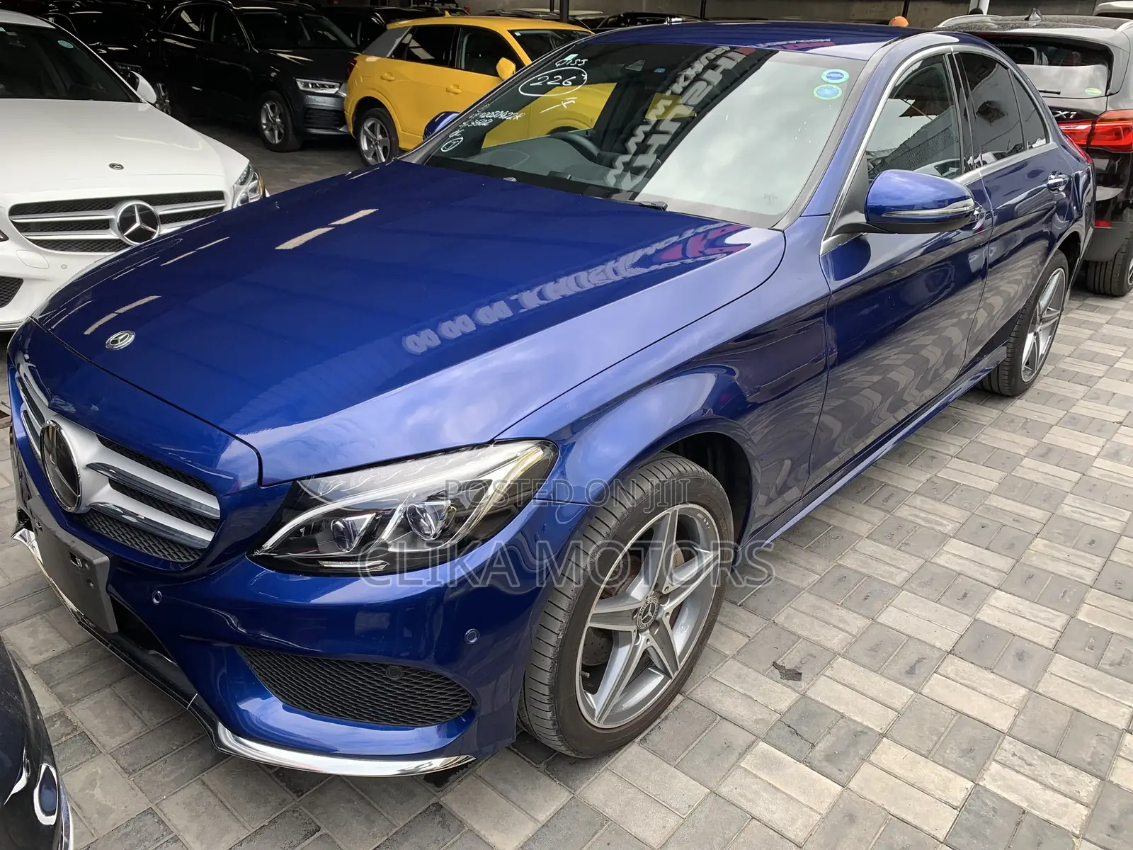 Mercedes-Benz C200 2018 Blue