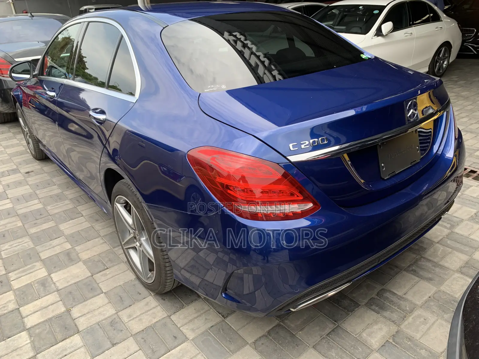 Mercedes-Benz C200 2018 Blue