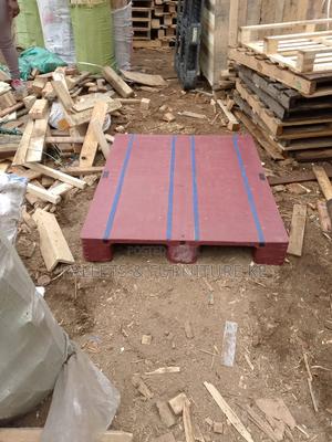 Heavy Maroon Plastic Pallet - main view