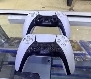 Nearly New Ps5 Used Pads - thumbnail 2