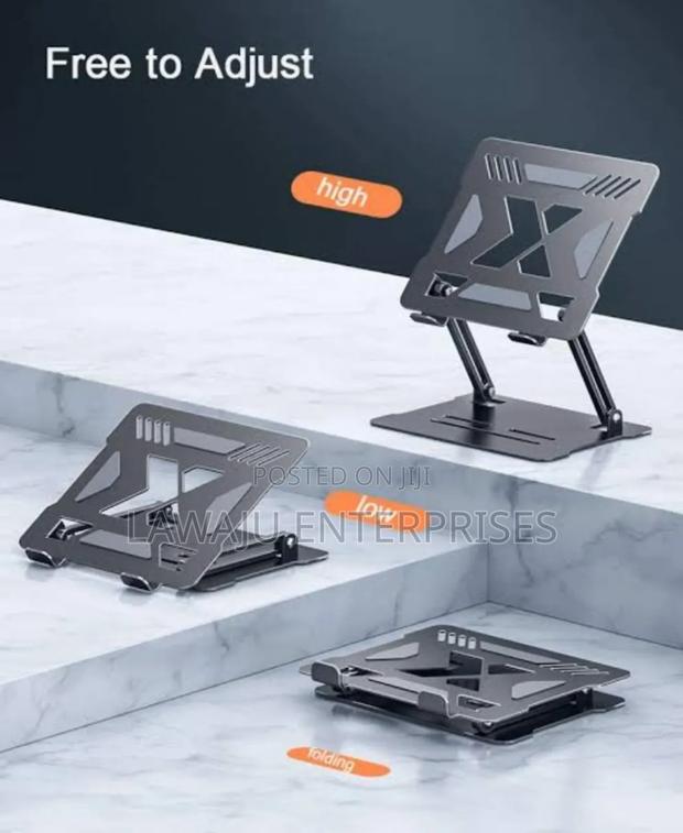 Computer Support Bracket
