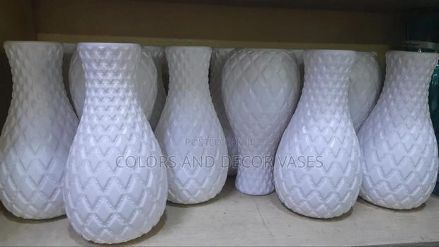 Vases White Classic - main view