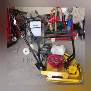High Quality Plqte Compactor 90kgs - main view